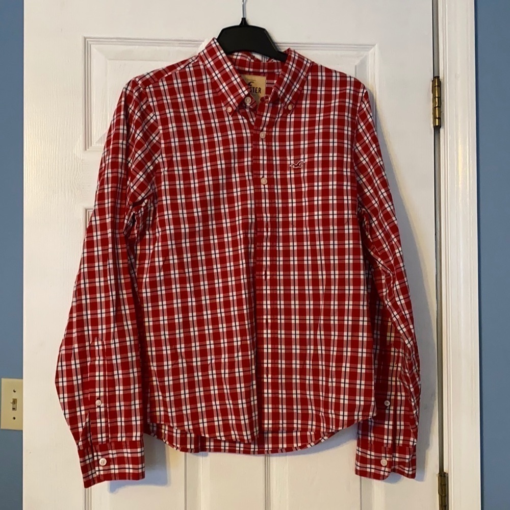 𝅺hollister men’s button down; size large